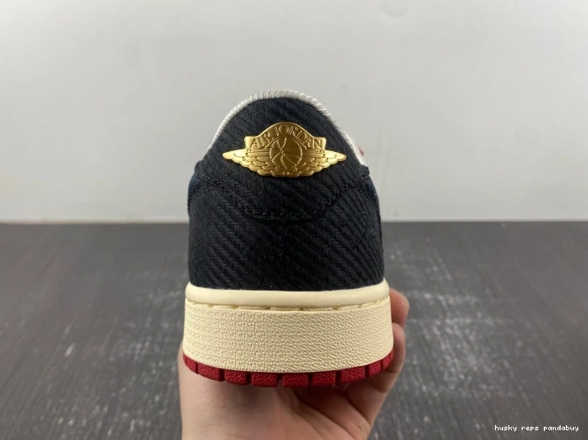 Rep Husky 1 FN0432-100 OG Air Low Trophy x Room Jordan Away 0717